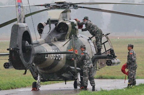 Máy bay trực thăng Trung Quốc trong cuộc diễn tập "Sứ mệnh hòa bình-2013" giữa Trung-Nga.